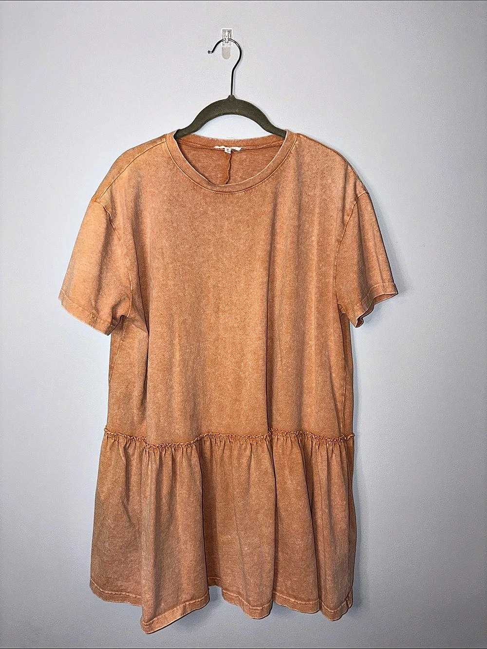 Easel Mineral Washed Knit Peplum Tee Orange Medium